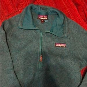 Patagonia half zip pullover